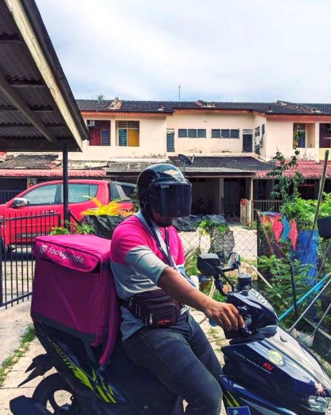 rider tangan palsu 2