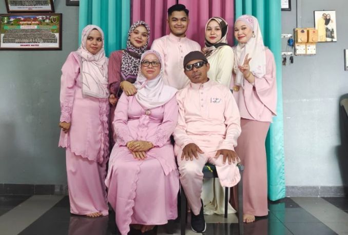 Raya 2022 lebih bermakna bersama keluarga tercinta.